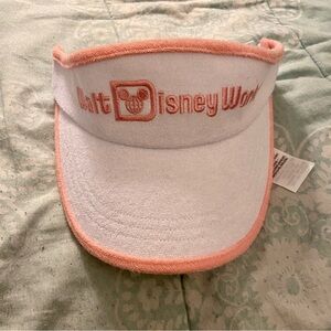 NWOT Disney World Visor